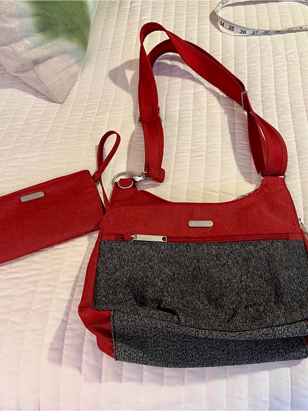 Baggallini Heather Red & Gray Anti-Theft Crossbody Bag + Wristlet - NWOT